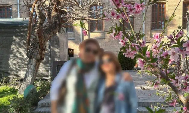 Haftbefehl für zwei iranische Frauen wegen fehlenden Kopftuchs