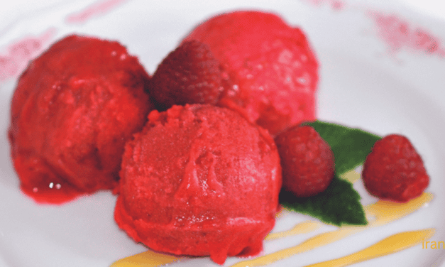 Schnelles und einfaches Fruchteis Rezept