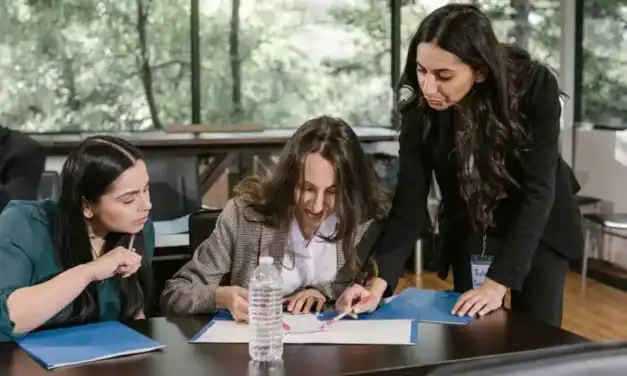Treffpunkt Frauenzentrum- Farsi/Dari (afghanisches Persisch)