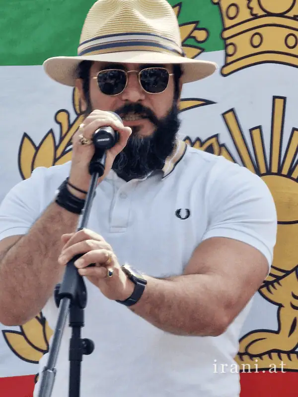 Syrus Razavi 10.05.2026