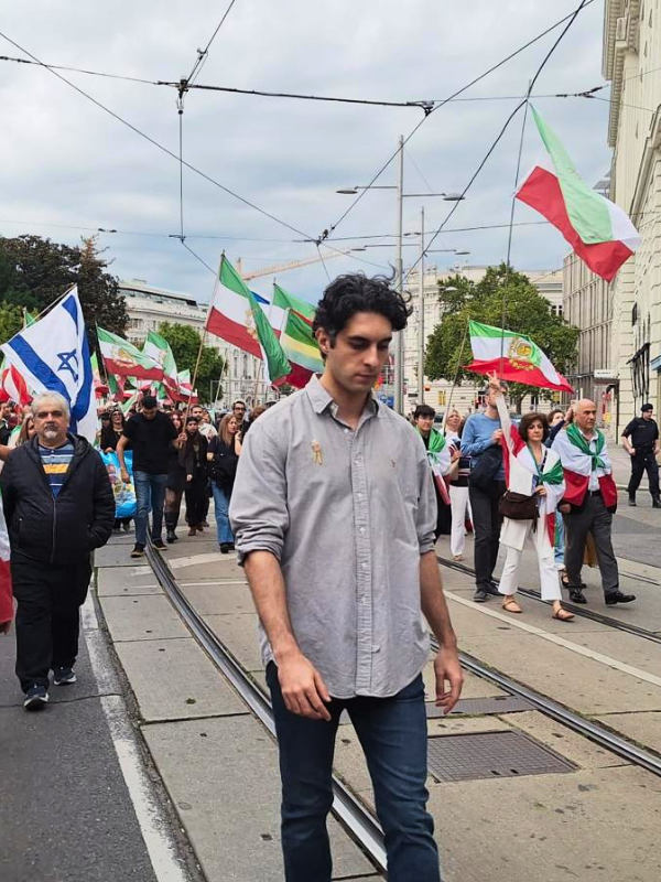 Ardeshir, Demo Wien am 13.09.2026