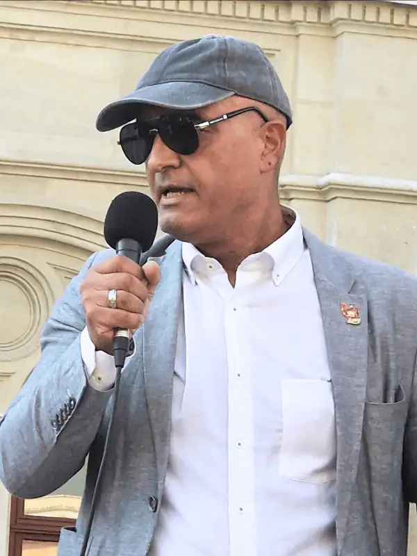 Prof. Mirzaei